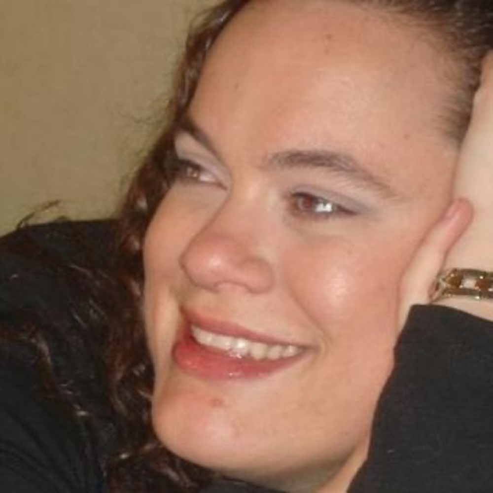 Meet your Posher, Tiffany